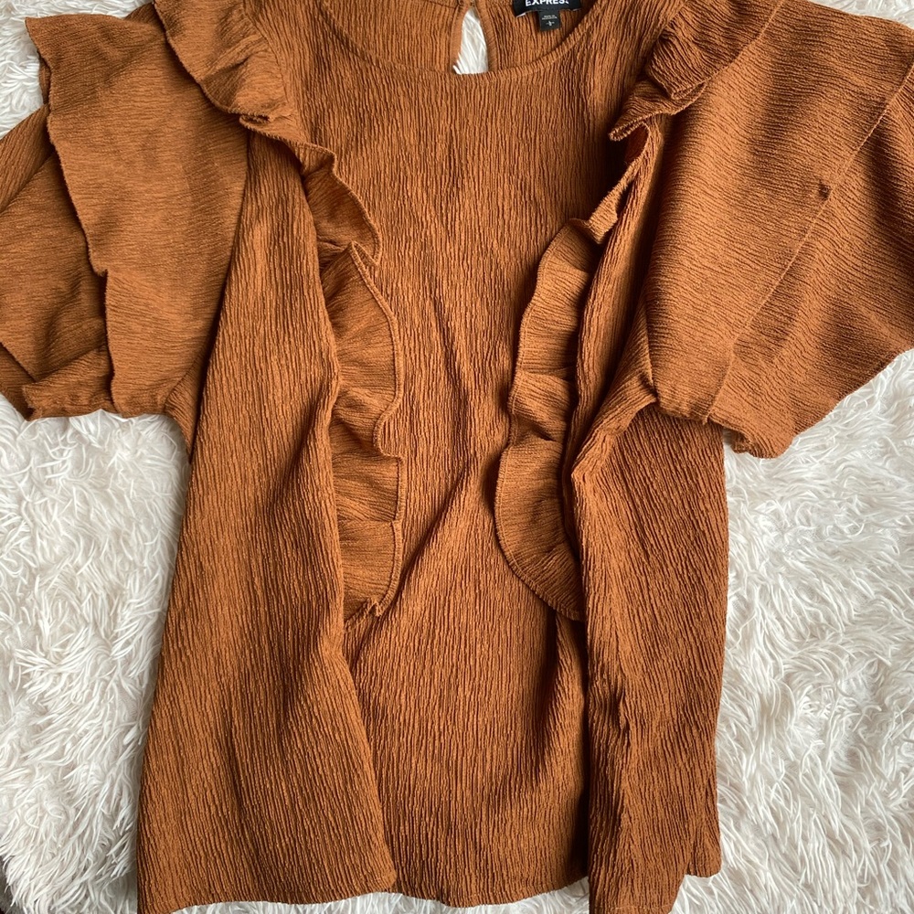 Ruffle top - Picture 2 of 4